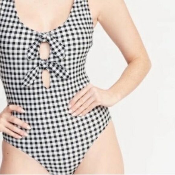 Old Navy Black and White Gingham One Piece Swimsuit - Picture 1 of 7